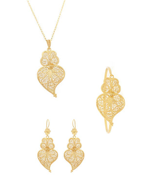 Conjunto Virtuosa (Tamanho S) - Pendente, Brincos e Pulseira (5943470424214)