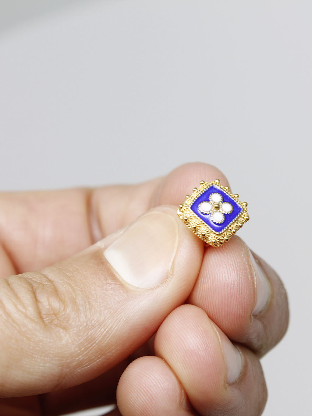 Brincos Caramujos Quadrados Tornilho S