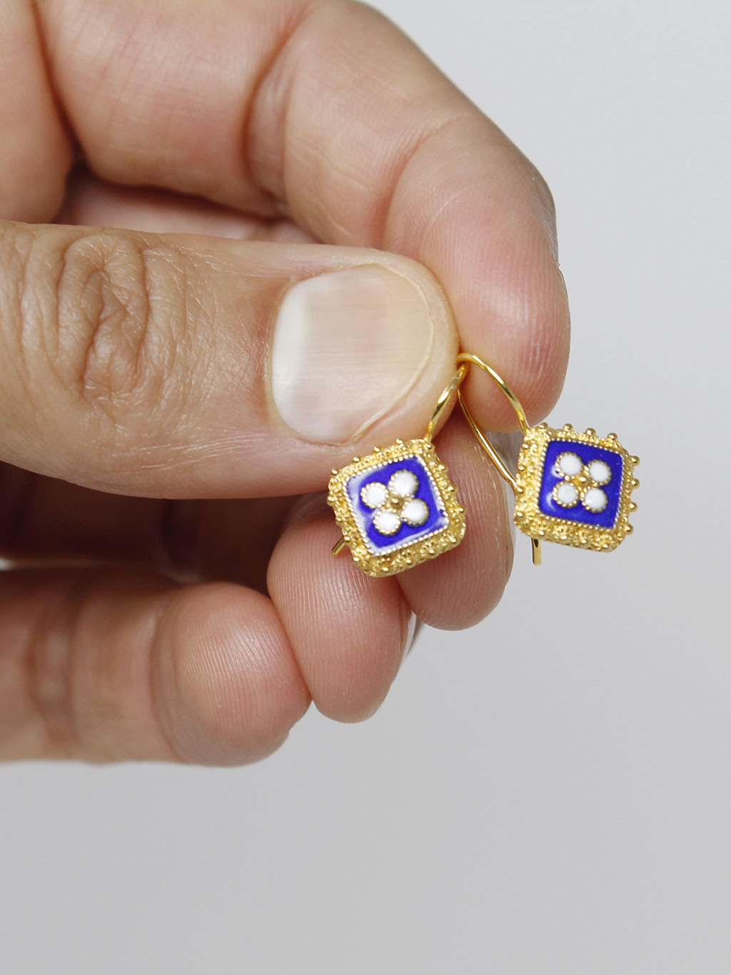 Brincos Caramujos Quadrados S