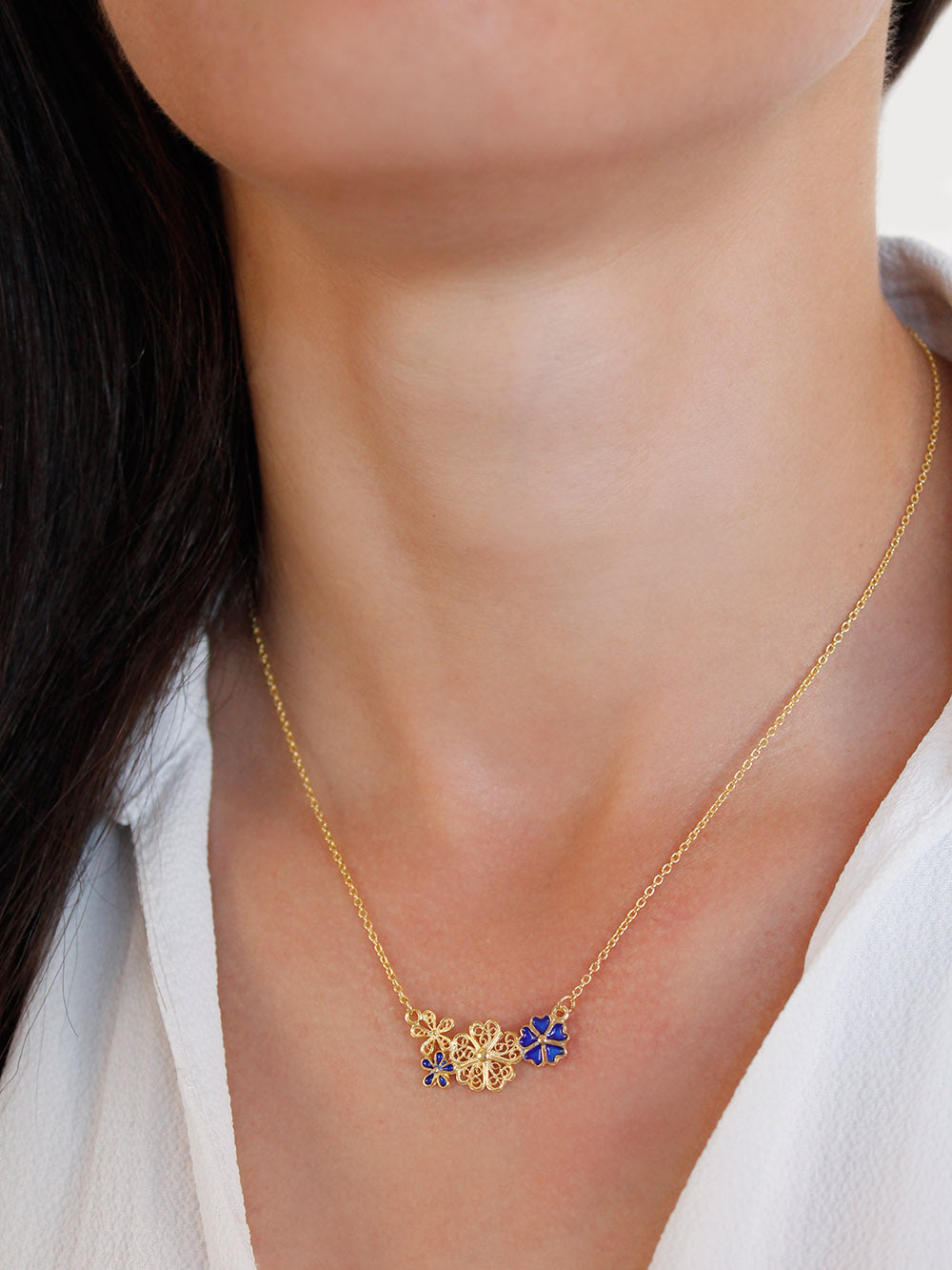 Conjunto Flor de Liz - Colar, Brincos e Pulseira (4336586096699)
