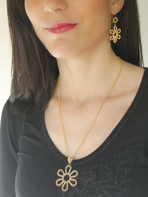 Medalha Flor Círculos em Filigrana (5427362496662)