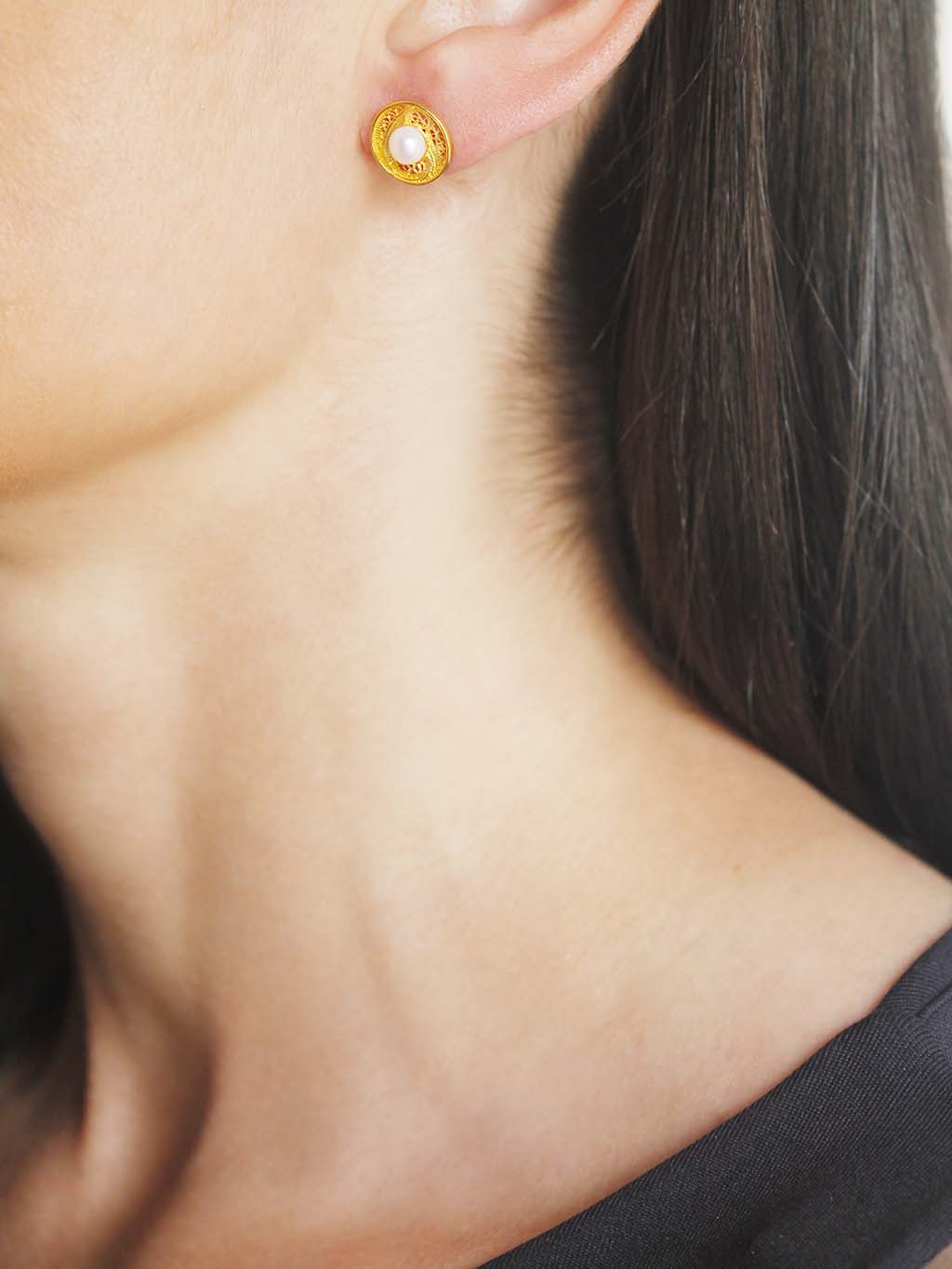 Brincos Redondos Pérola em filigrana (4911261351995)