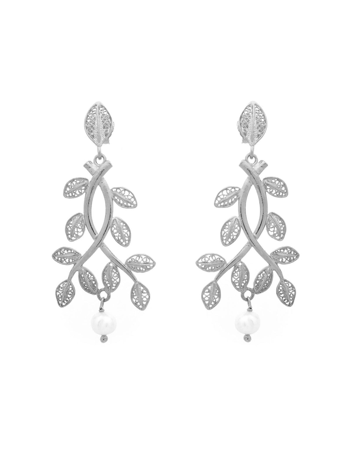 Brincos folhinhas de oliveira com pérola