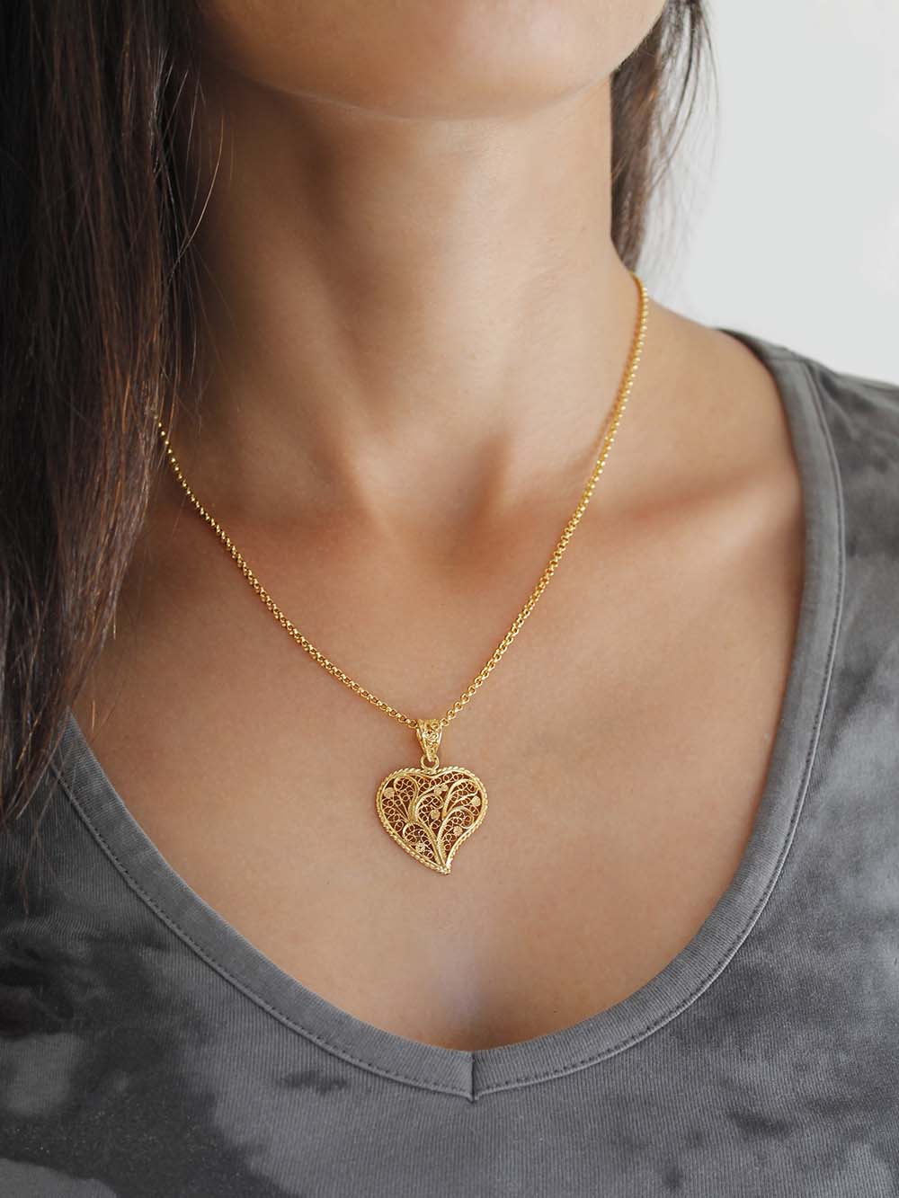 Medalha de Fátima (tamanho s) em filigrana exclusivamente manual (84829470737)